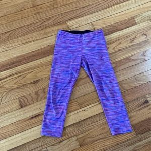 Athlete girl capri leggings